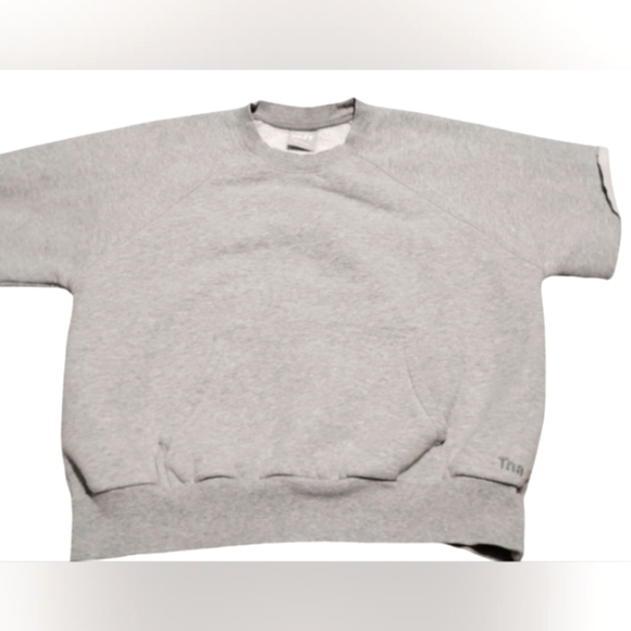 TNA ARITZIA | TNA Cozy Boyfriend Cropped Sleeve Light Gray Crewneck Sweater | XS - Picture 1 of 10